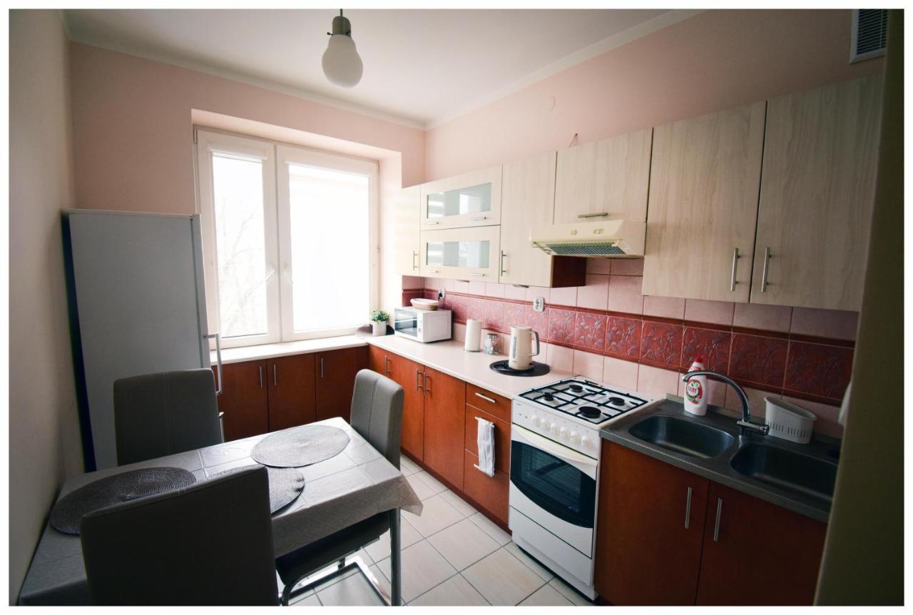 Color 24 Apartament IV Apartment Сталова Вола Екстериор снимка